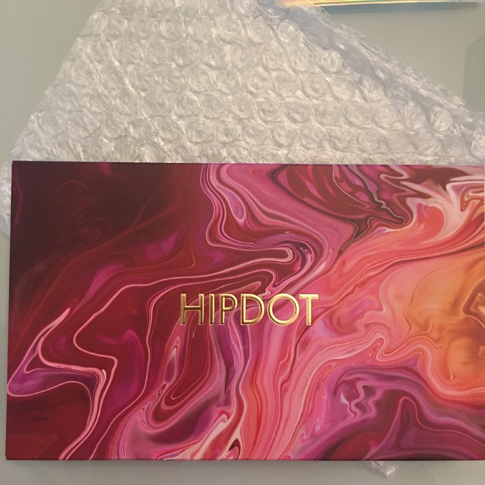 NEW Hipdot Zion Eyeshadow Palette